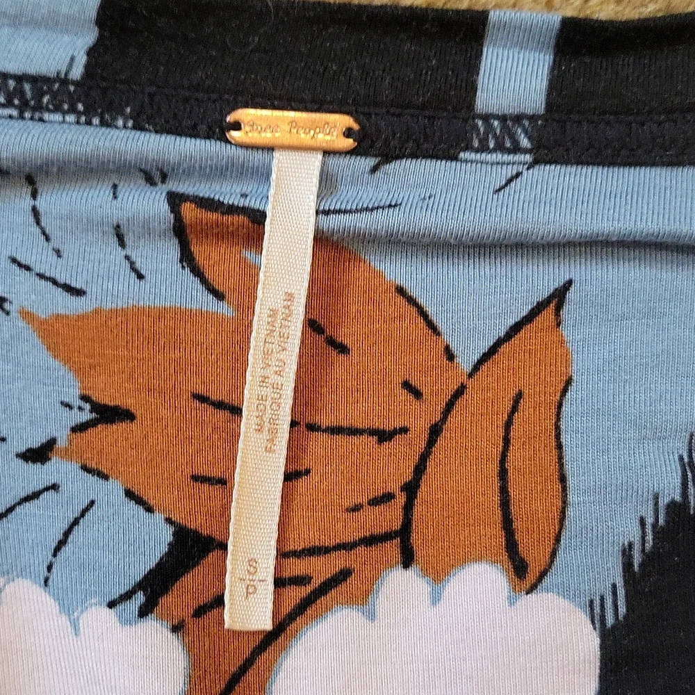 FREE PEOPLE Boho That's a Wrap Floral Blouse - Picture 5 of 9